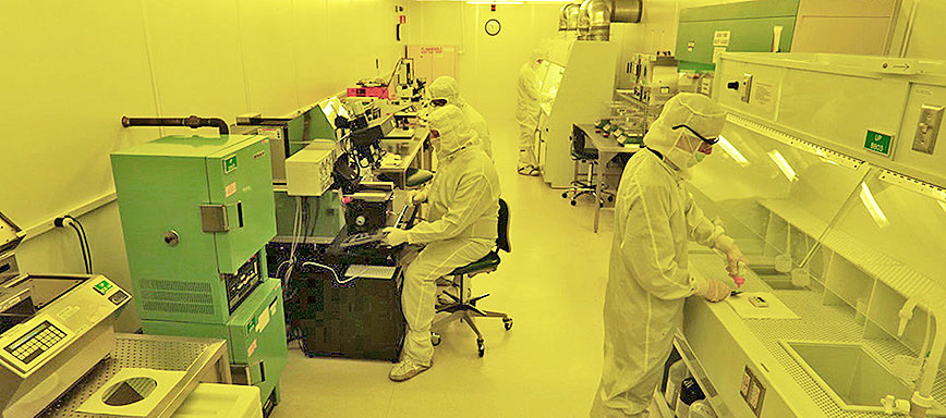 Cleanroom in operation